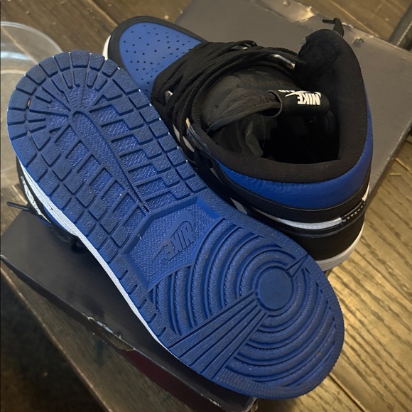 Nike Air Highfirce high -Top Black and Blue Sneakers - Picture 7 of 10